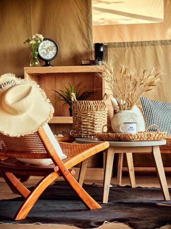 Hotel Zatoria Luxury Glamping Zator Exterior foto